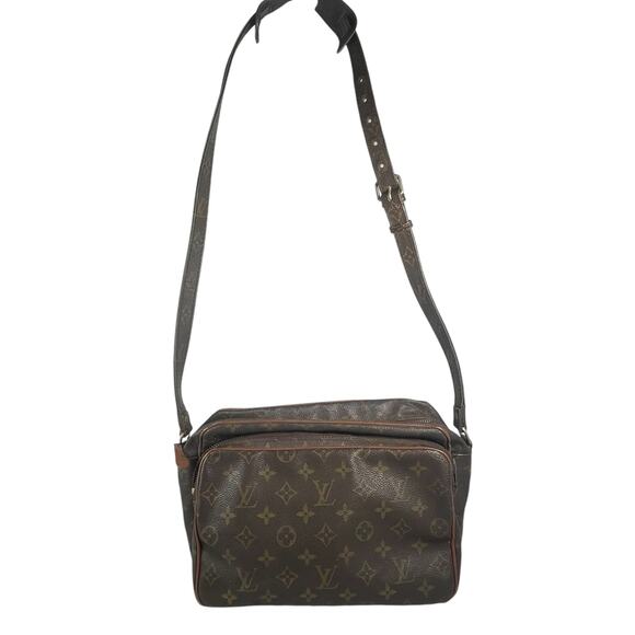 Authentic Louis Vuitton Nile Crossbody Bag Monogram Brown Leather - Picture 1 of 16